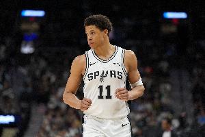 NBA老鹰vs灰熊_NBA老鹰vs灰熊免下载直播_NBA老鹰vs灰熊网页直接观看